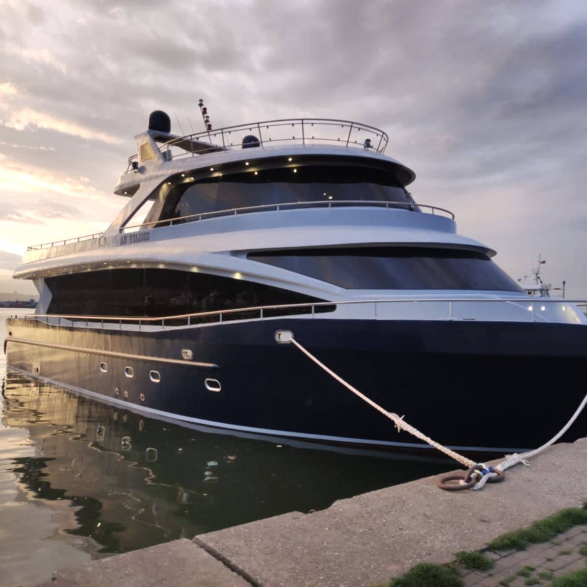 Davet Teknesi Kiralama